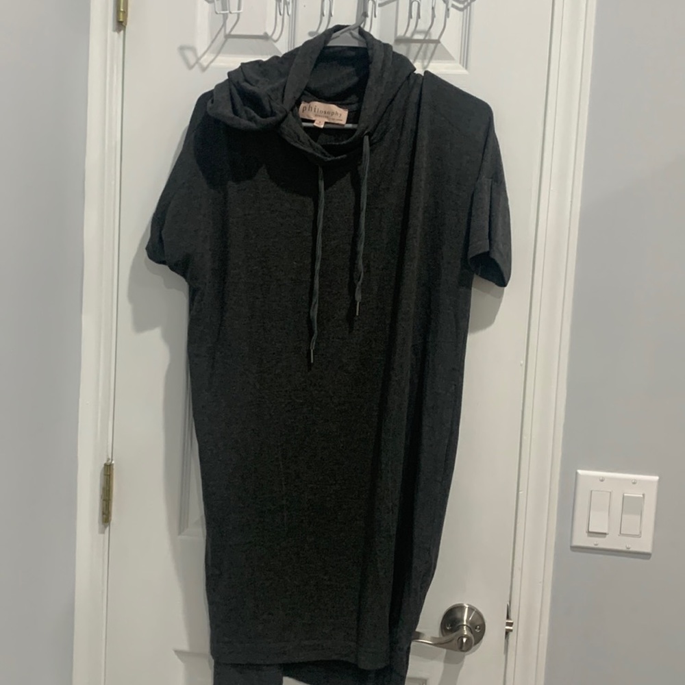 Philosophy dresses republic clothing hooded T-shirt dress with pockets.